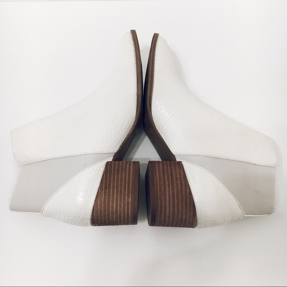 CHINESE LAUNDRY Finn White Croc Ankle Boots 7.5 - Picture 7 of 10